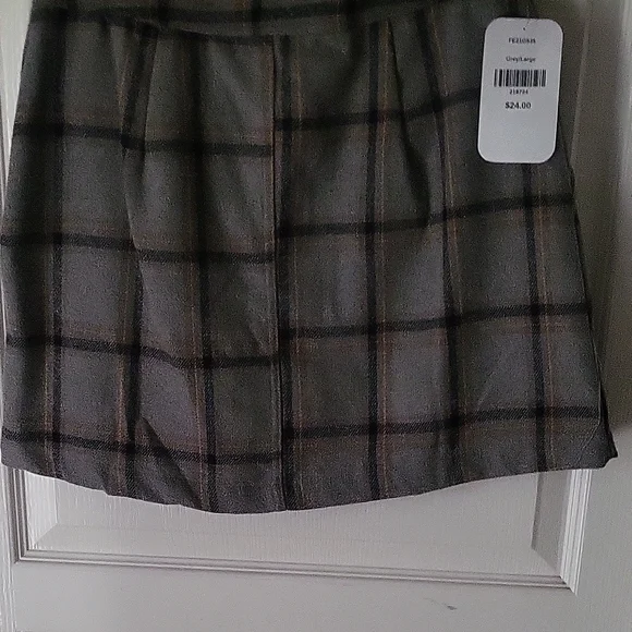 HYFVE Gray A-Line Mini Skirt - Picture 4 of 7